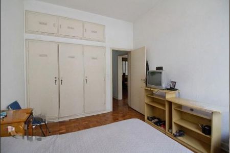 Apartamento à venda com 180m², 3 quartos e 1 vaga
