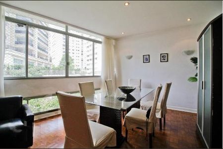 Apartamento à venda com 180m², 3 quartos e 1 vaga