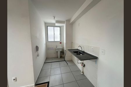 Cozinha de apartamento para alugar com 2 quartos, 38m² em Brasilândia, São Paulo