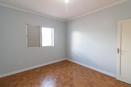 Quarto 2 de casa à venda com 3 quartos, 200m² em Jardim Trussardi, São Paulo