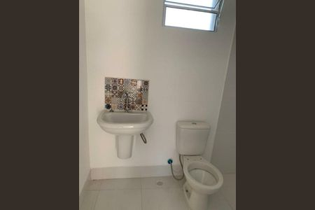 Casa à venda com 2 quartos, 207m² em Jardim Grimaldi, São Paulo