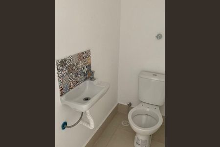 Casa à venda com 2 quartos, 207m² em Jardim Grimaldi, São Paulo