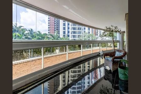 Apartamento à venda com 366m², 4 quartos e 5 vagas