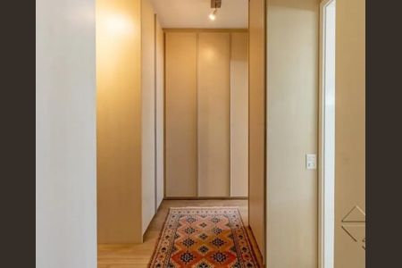 Apartamento à venda com 366m², 4 quartos e 5 vagas
