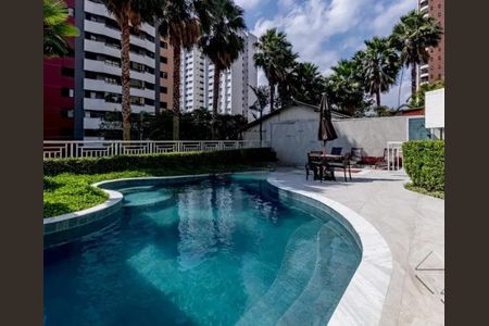 Apartamento à venda com 366m², 4 quartos e 5 vagas