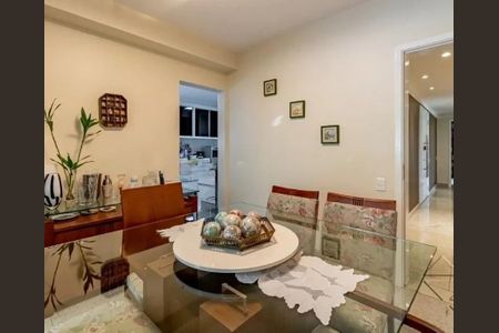 Apartamento à venda com 366m², 4 quartos e 5 vagas