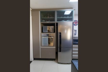 Apartamento à venda com 138m², 3 quartos e 3 vagas Apartamento à venda com 138m², 3 quartos e 3 vagasCozinha