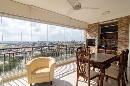 Apartamento à venda com 138m², 3 quartos e 3 vagas Apartamento à venda com 138m², 3 quartos e 3 vagasVaranda Gourmet
