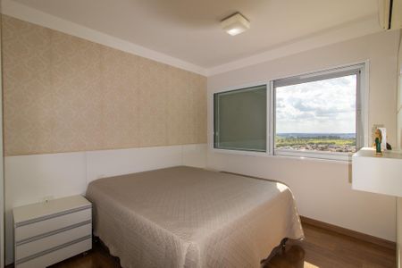 Apartamento à venda com 138m², 3 quartos e 3 vagas Apartamento à venda com 138m², 3 quartos e 3 vagasSuíte 1