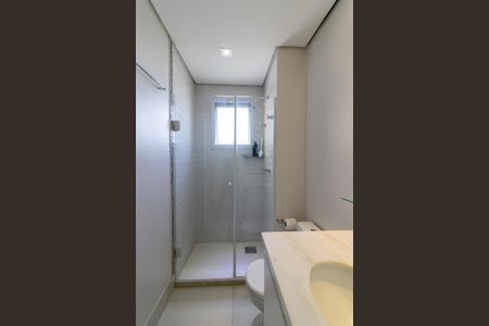 Apartamento à venda com 138m², 3 quartos e 3 vagas Apartamento à venda com 138m², 3 quartos e 3 vagasBanheiro da Suíte 2