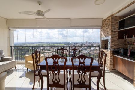 Apartamento à venda com 138m², 3 quartos e 3 vagas Apartamento à venda com 138m², 3 quartos e 3 vagasVaranda Gourmet