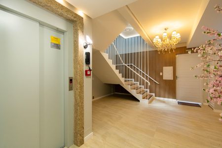 Apartamento à venda com 72m², 2 quartos e 1 vaga Apartamento à venda com 72m², 2 quartos e 1 vagaÁrea comum