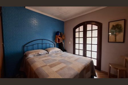 Casa à venda com 217m², 5 quartos e 2 vagas Casa à venda com 217m², 5 quartos e 2 vagasCasa 1 - Quarto 2