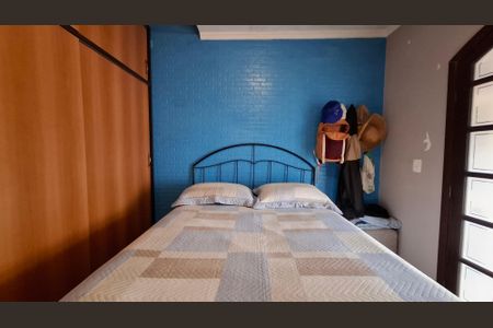 Casa à venda com 217m², 5 quartos e 2 vagas Casa à venda com 217m², 5 quartos e 2 vagasCasa 1 - Quarto 2