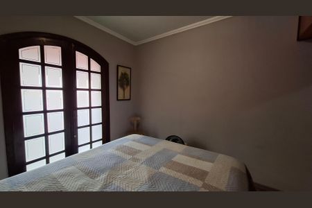 Casa à venda com 217m², 5 quartos e 2 vagas Casa à venda com 217m², 5 quartos e 2 vagasCasa 1 - Quarto 2