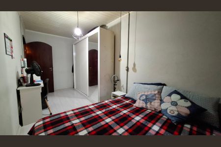 Casa à venda com 217m², 5 quartos e 2 vagas Casa à venda com 217m², 5 quartos e 2 vagasCasa 2 - Quarto 1