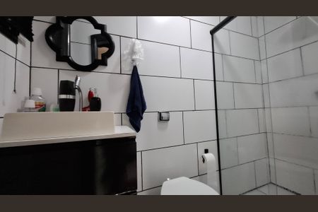 Casa à venda com 217m², 5 quartos e 2 vagas Casa à venda com 217m², 5 quartos e 2 vagasCasa 2 - Banheiro