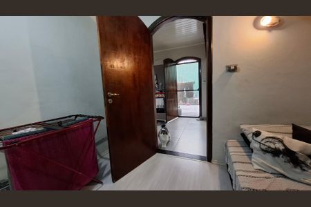 Casa à venda com 217m², 5 quartos e 2 vagas Casa à venda com 217m², 5 quartos e 2 vagasCasa 2 - Quarto 2