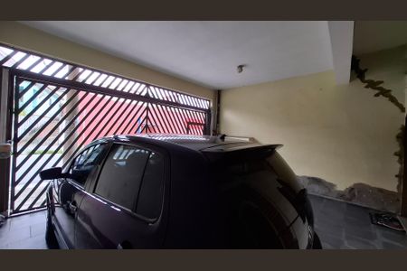 Casa à venda com 217m², 5 quartos e 2 vagas Casa à venda com 217m², 5 quartos e 2 vagasGaragem