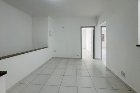 Casa para alugar com 105m², 3 quartos e sem vaga Casa para alugar com 105m², 3 quartos e sem vagaSala