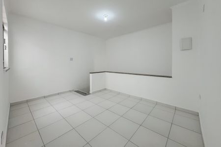 Casa para alugar com 105m², 3 quartos e sem vaga Casa para alugar com 105m², 3 quartos e sem vagaSala