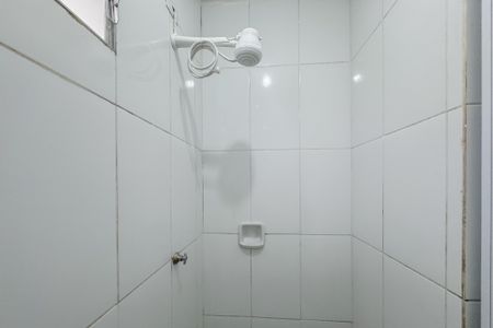 Casa para alugar com 105m², 3 quartos e sem vaga Casa para alugar com 105m², 3 quartos e sem vagaBanheiro Corredor