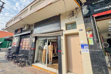 Casa para alugar com 105m², 3 quartos e sem vaga Casa para alugar com 105m², 3 quartos e sem vagaFachada