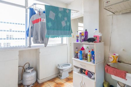 Apartamento à venda com 107m², 3 quartos e sem vaga Apartamento à venda com 107m², 3 quartos e sem vagaÁrea de Serviço