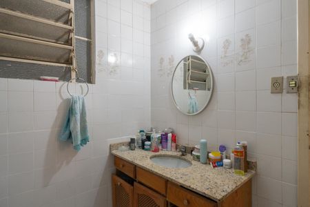 Apartamento à venda com 107m², 3 quartos e sem vaga Apartamento à venda com 107m², 3 quartos e sem vagaBanheiro