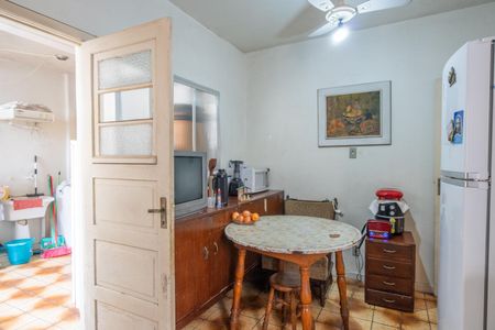Apartamento à venda com 107m², 3 quartos e sem vaga Apartamento à venda com 107m², 3 quartos e sem vagaCozinha