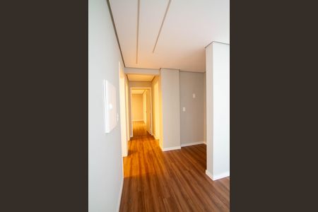 Apartamento para alugar com 150m², 3 quartos e 1 vaga Apartamento para alugar com 150m², 3 quartos e 1 vagaCorredor