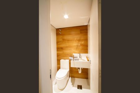 Apartamento para alugar com 150m², 3 quartos e 1 vaga Apartamento para alugar com 150m², 3 quartos e 1 vagaBanheiro