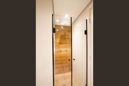 Apartamento para alugar com 150m², 3 quartos e 1 vaga Apartamento para alugar com 150m², 3 quartos e 1 vagaBanheiro da Suíte