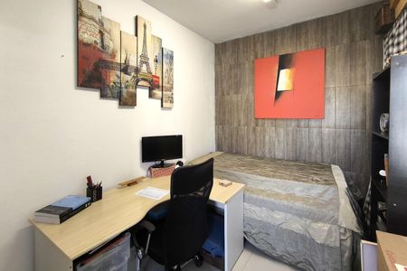 Casa à venda com 170m², 4 quartos e 2 vagas Casa à venda com 170m², 4 quartos e 2 vagasSuíte 3