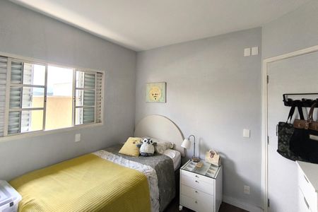 Casa à venda com 170m², 4 quartos e 2 vagas Casa à venda com 170m², 4 quartos e 2 vagasSuíte 2