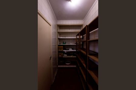 Casa para alugar com 380m², 3 quartos e 5 vagas Casa para alugar com 380m², 3 quartos e 5 vagasQuarto de serviço 2 despensa