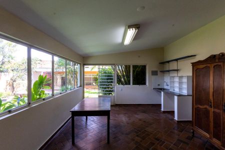 Casa para alugar com 380m², 3 quartos e 5 vagas Casa para alugar com 380m², 3 quartos e 5 vagasQuarto de serviço 3