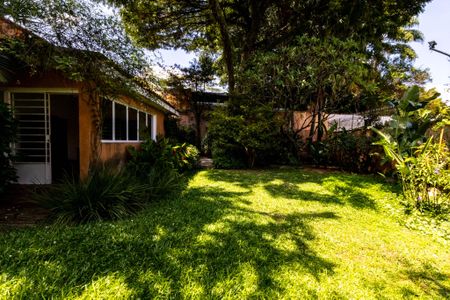 Casa para alugar com 380m², 3 quartos e 5 vagas Casa para alugar com 380m², 3 quartos e 5 vagasQuintal - Jardim