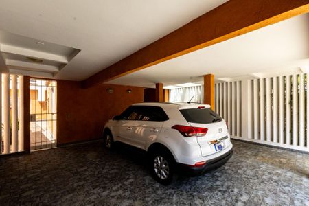 Casa para alugar com 380m², 3 quartos e 5 vagas Casa para alugar com 380m², 3 quartos e 5 vagasGaragem