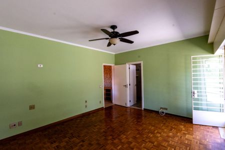 Casa para alugar com 380m², 3 quartos e 5 vagas Casa para alugar com 380m², 3 quartos e 5 vagasQuarto 1 Suíte