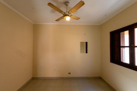 Casa para alugar com 380m², 3 quartos e 5 vagas Casa para alugar com 380m², 3 quartos e 5 vagasQuarto de serviço 1