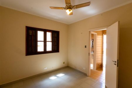 Casa para alugar com 380m², 3 quartos e 5 vagas Casa para alugar com 380m², 3 quartos e 5 vagasQuarto de serviço 1