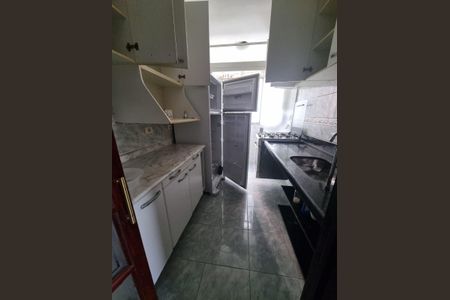 Apartamento à venda com 56m², 2 quartos e 1 vaga Apartamento à venda com 56m², 2 quartos e 1 vagaCozinha