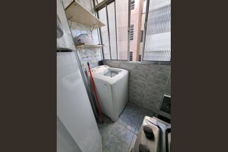 Apartamento à venda com 56m², 2 quartos e 1 vaga Apartamento à venda com 56m², 2 quartos e 1 vagaÁrea de Serviço