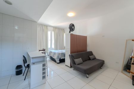 Apartamento para alugar com 46m², 1 quarto e sem vaga Apartamento para alugar com 46m², 1 quarto e sem vagaStudio