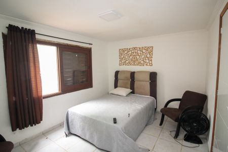 Casa à venda com 300m², 4 quartos e 2 vagas Casa à venda com 300m², 4 quartos e 2 vagasQuarto 3