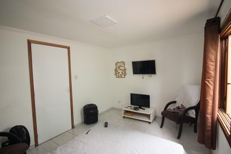 Casa à venda com 300m², 4 quartos e 2 vagas Casa à venda com 300m², 4 quartos e 2 vagasQuarto 3