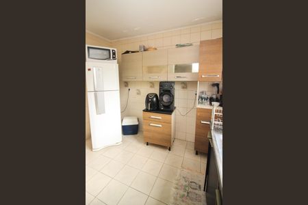 Casa à venda com 300m², 4 quartos e 2 vagas Casa à venda com 300m², 4 quartos e 2 vagasCozinha 1