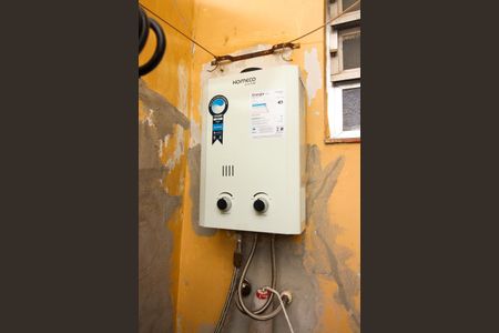 Casa à venda com 300m², 4 quartos e 2 vagas Casa à venda com 300m², 4 quartos e 2 vagasAquecedor