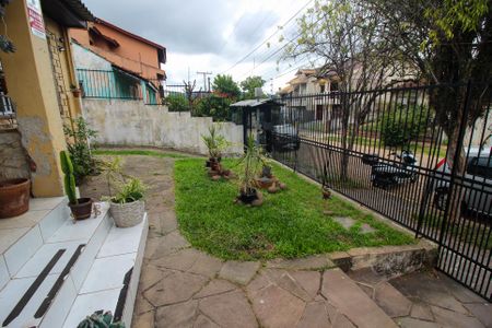 Casa à venda com 300m², 4 quartos e 2 vagas Casa à venda com 300m², 4 quartos e 2 vagasJardim